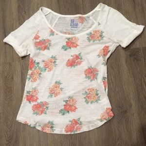 Nollie flower shirt .